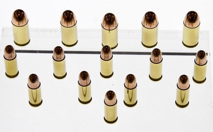 Hình ảnh những khẩu súng đáng sợ nhất tại triển lãm vũ khí SHOT